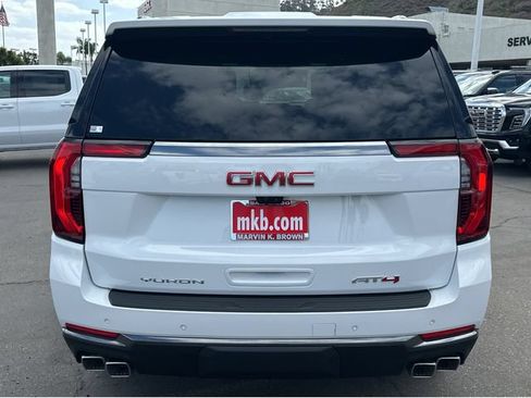 New 2026 GMC Yukon AT4 w/ AT4 Premium Plus Package AWD/4WD image 12