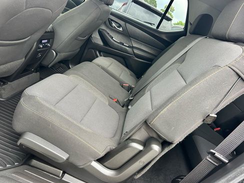 Used 2020 Chevrolet Traverse LT AWD/4WD image 14