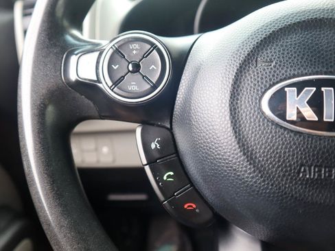 Used 2018 Kia Soul FWD image 51