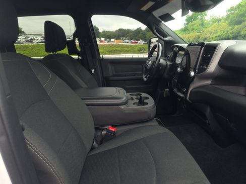 Used 2026 RAM 3500 Tradesman AWD/4WD image 15