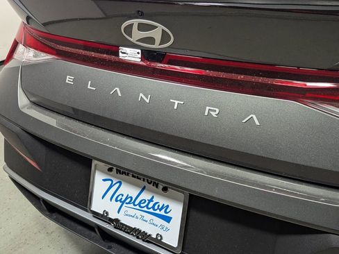 New 2026 Hyundai Elantra Sport image 7