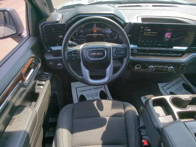 Used 2024 GMC Sierra 1500 Elevation AWD/4WD image 7