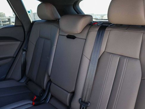 New 2025 Audi Q5 Premium image 23