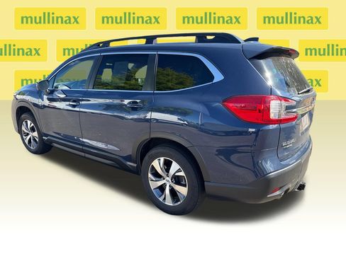 Used 2023 Subaru Ascent Premium AWD/4WD image 11