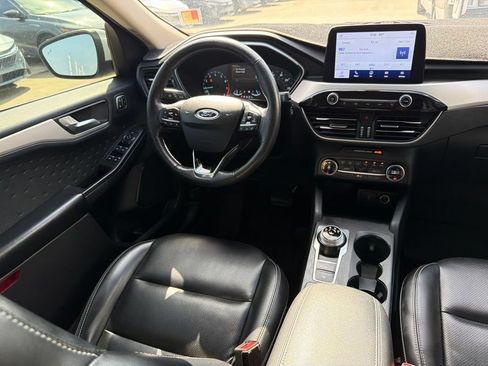 Used 2020 Ford Escape SEL FWD image 21