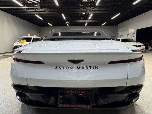 Used 2024 Aston Martin DB12 Convertible RWD image 19