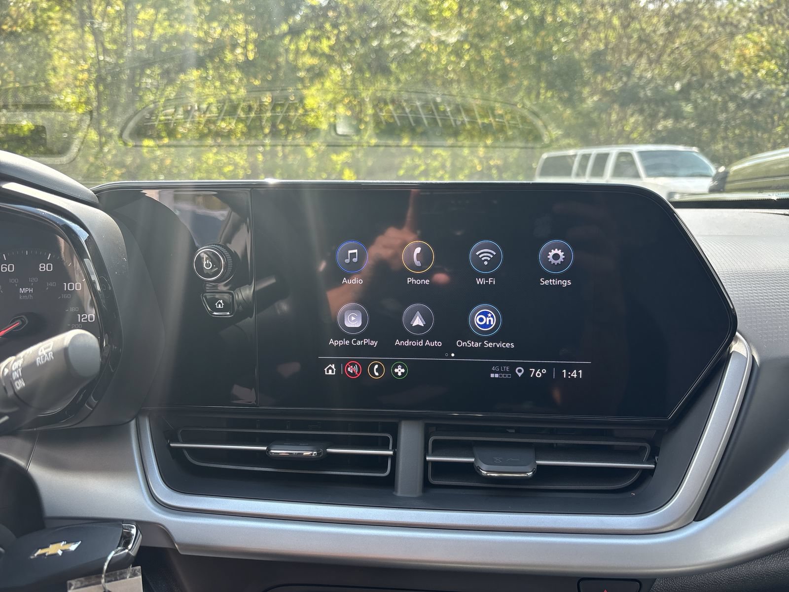 New 2026 Chevrolet Trax LS w/ LS Convenience Package FWD image 19