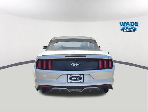 Used 2017 Ford Mustang Premium image 6