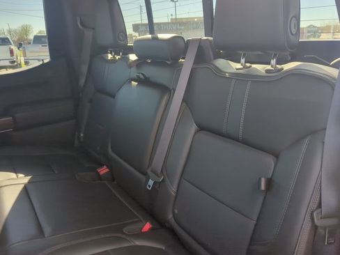 Used 2019 Chevrolet Silverado 1500 High Country AWD/4WD image 17