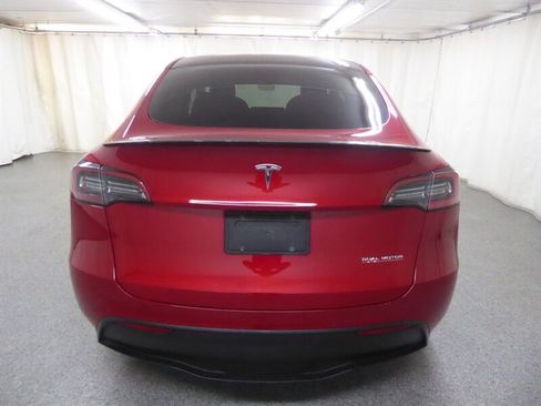 Used 2021 Tesla Model Y Performance AWD/4WD image 4