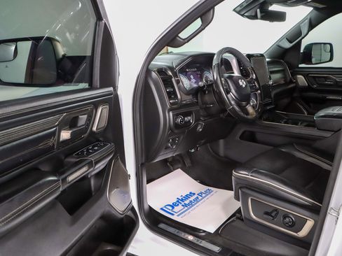 Used 2021 RAM 1500 Limited AWD/4WD image 3