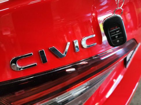 Used 2025 Honda Civic LX image 37