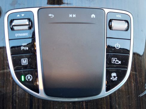 Used 2021 Mercedes-Benz GLC 300 GLC 300 image 23