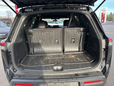 Certified 2023 Nissan Pathfinder Rock Creek image 14