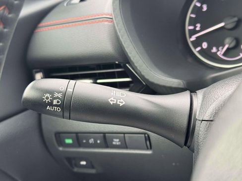 Certified 2025 Nissan Sentra SR w/ SR Premium Package image 23