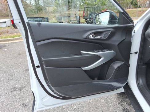 New 2026 Chevrolet Trax RS w/ Driver Confidence Package FWD image 20