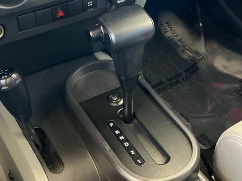 Used 2008 Jeep Wrangler Unlimited X AWD/4WD image 21