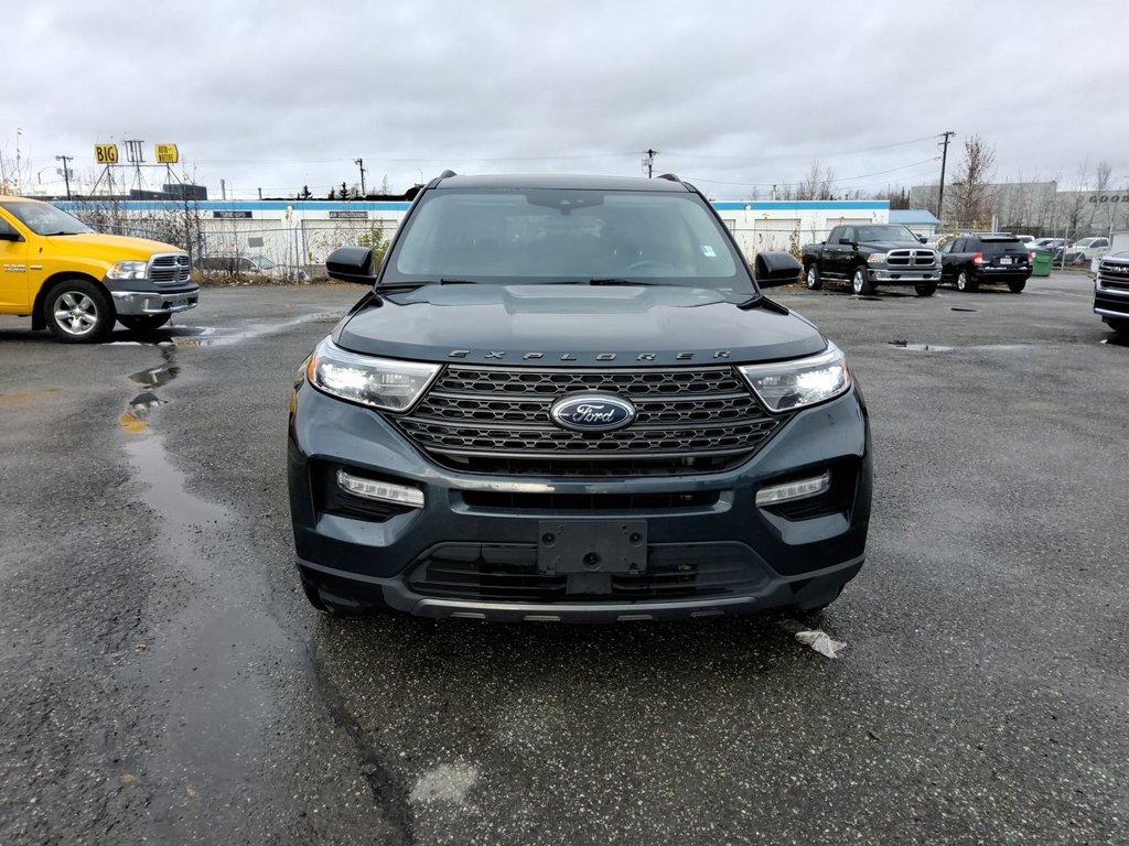 Used 2022 Ford Explorer XLT w/ Equipment Group 202A RWD image 3