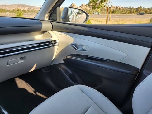 Used 2025 Hyundai Tucson SEL AWD/4WD image 26