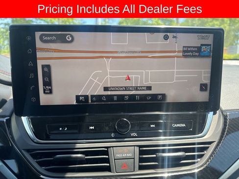 Certified 2023 Nissan Altima 2.5 SR w/ SR Premium Package AWD/4WD image 11