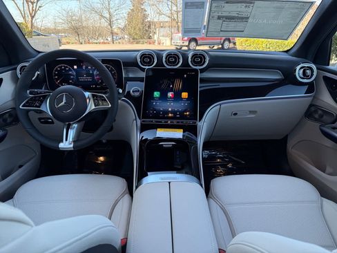 New 2026 Mercedes-Benz GLC 300 GLC 300 image 13