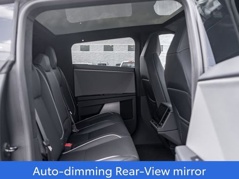 Used 2025 Tesla Cybertruck AWD Crew Cab image 15