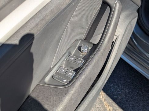 Used 2018 Audi A3 e-tron Premium w/ Sport Package image 29