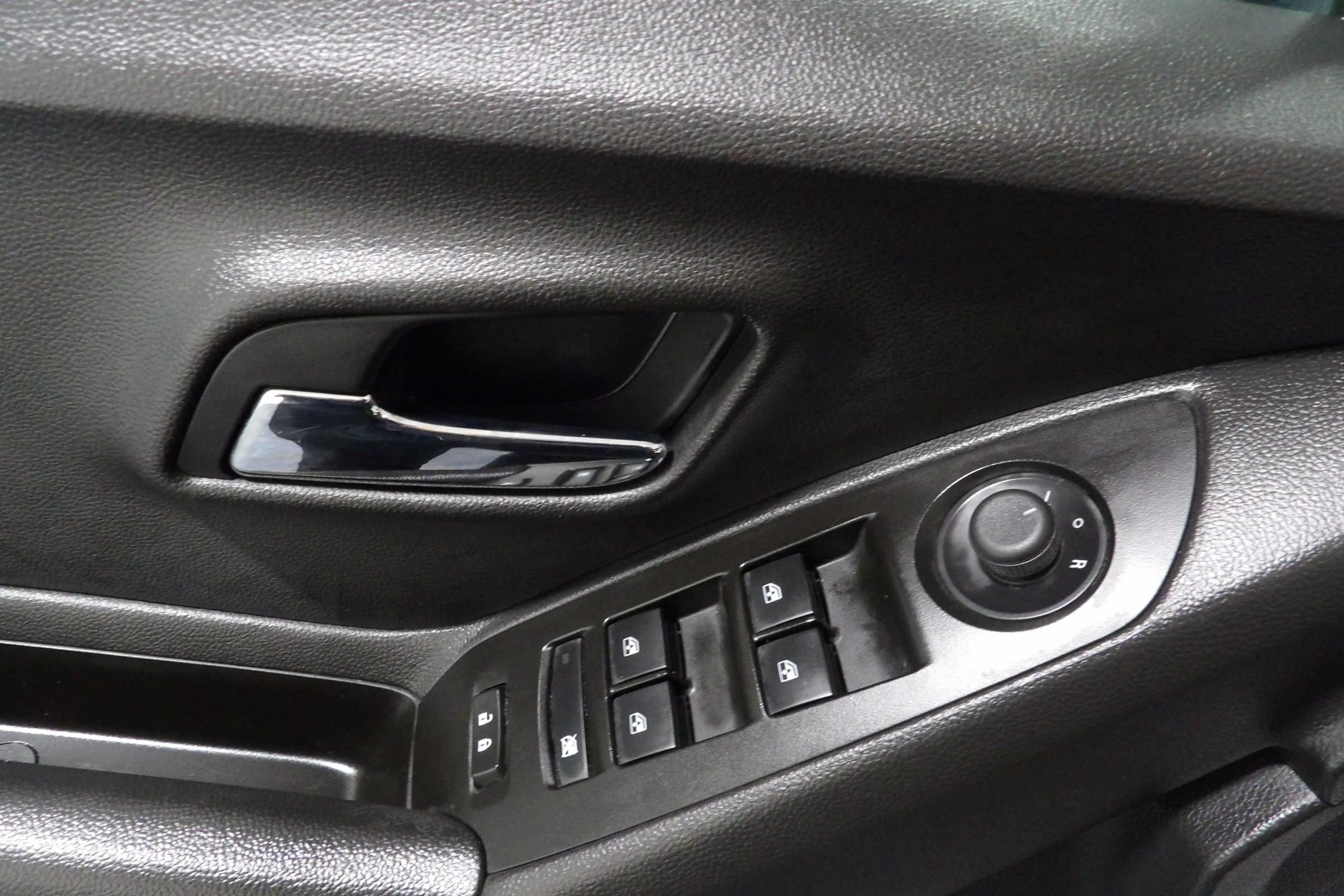 Used 2021 Chevrolet Trax LS FWD image 7