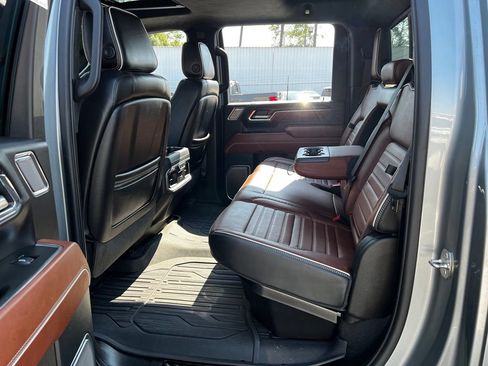 Used 2024 GMC Sierra 2500 Denali Ultimate w/ Max Trailering Package AWD/4WD image 24