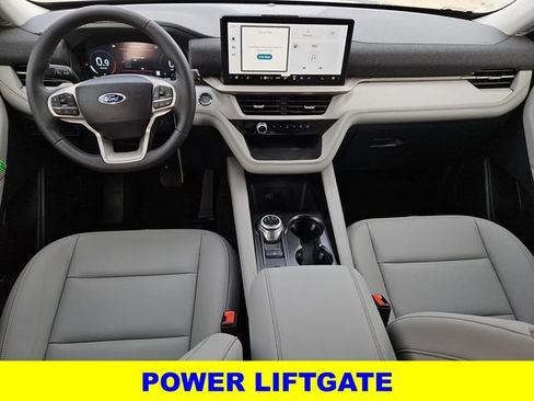 New 2026 Ford Explorer Active w/ Active Comfort Package image 6