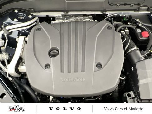 New 2026 Volvo XC60 B5 Ultra w/ Protection Package Premier image 17