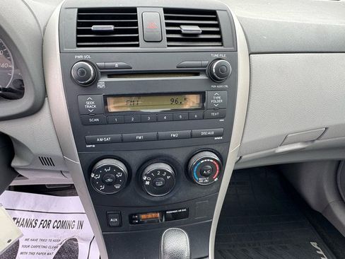 Used 2010 Toyota Corolla LE image 13