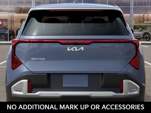 New 2027 Kia Seltos S FWD image 13
