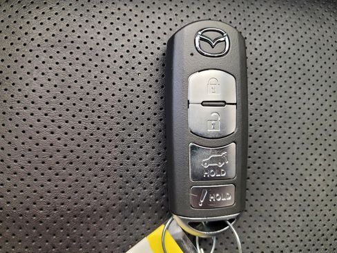 Used 2019 MAZDA CX-9 Touring w/ Touring Premium Package image 32