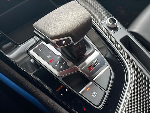 Used 2023 Audi RS 5 w/ Black Optic Carbon Package image 17