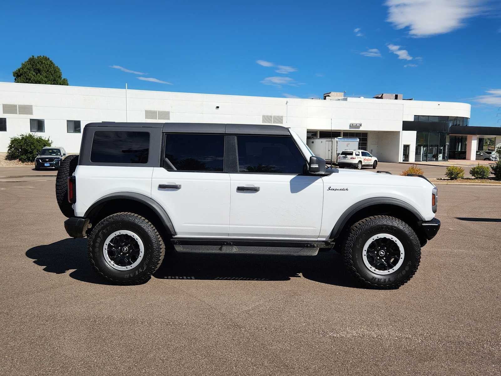 Used 2024 Ford Bronco Badlands AWD/4WD image 2