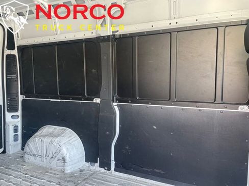 Used 2019 RAM ProMaster 2500 image 4