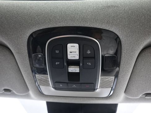Used 2022 Hyundai Palisade Limited FWD image 30