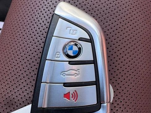 Used 2020 BMW X5 M50i w/ Executive Package AWD/4WD image 55