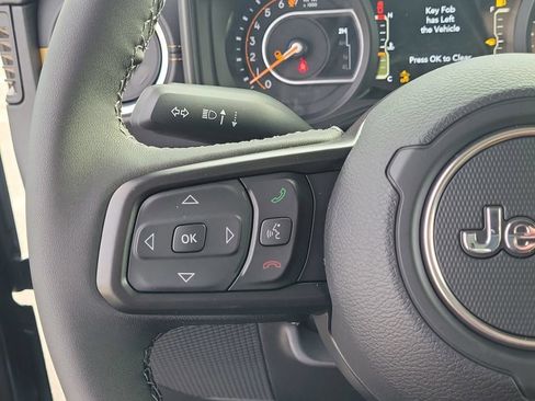 New 2026 Jeep Gladiator Sport AWD/4WD image 25