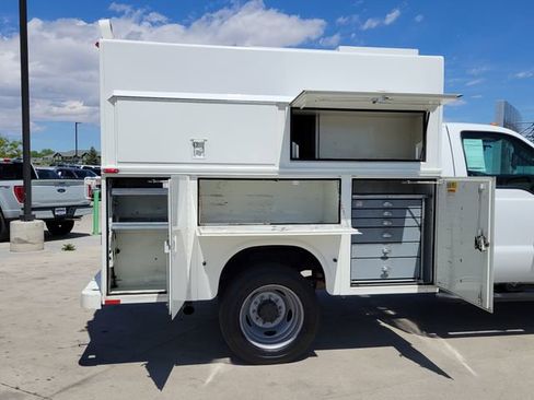 Used 2012 Ford F450 XL w/ PWR Equipment Group RWD image 6