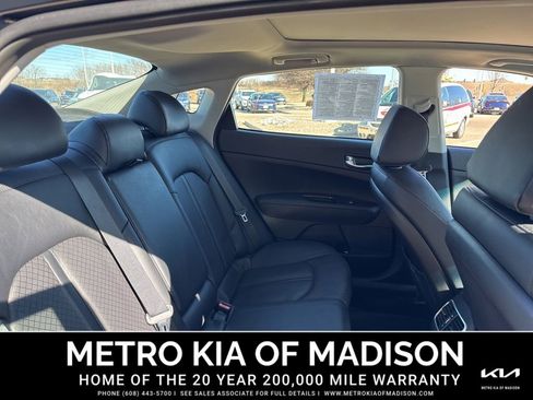 Used 2016 Kia Optima EX w/ Premium Package image 35