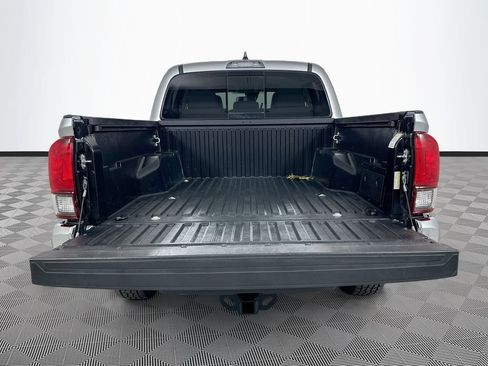 Used 2023 Toyota Tacoma SR5 w/ Black Out Package (TMS) AWD/4WD image 14