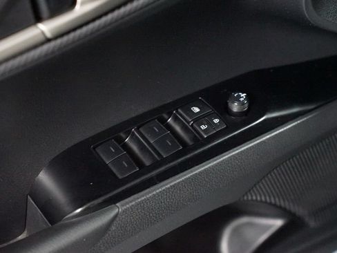Used 2025 Toyota Camry SE FWD image 32