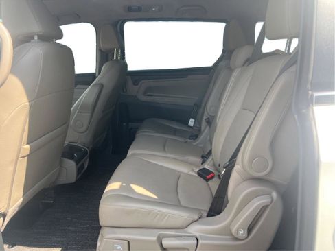 Used 2019 Honda Odyssey EX-L image 19