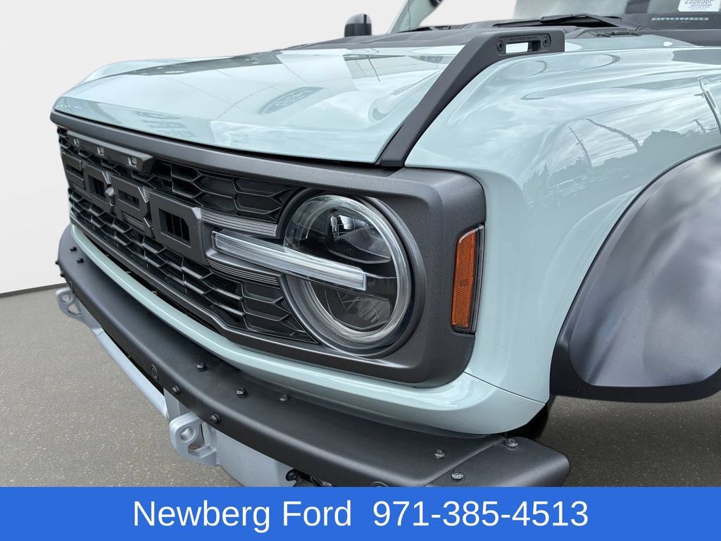 Used 2022 Ford Bronco Raptor AWD/4WD image 12