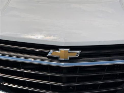 Used 2018 Chevrolet Equinox LS AWD/4WD image 5