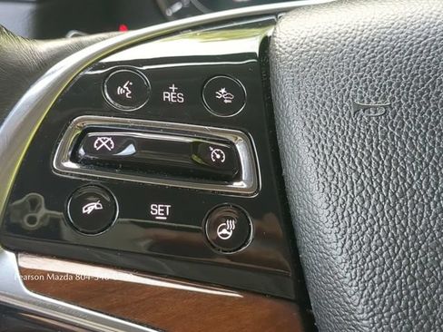 Used 2020 Cadillac Escalade Luxury AWD/4WD image 26