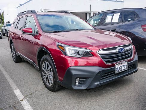 Used 2021 Subaru Outback Premium AWD/4WD image 7