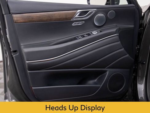 Used 2025 Genesis GV80 3.5T Prestige image 12